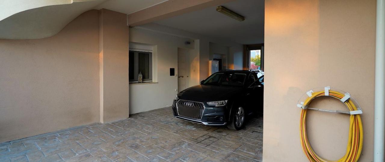 Estilo Luxury Apartment カヴァラ エクステリア 写真