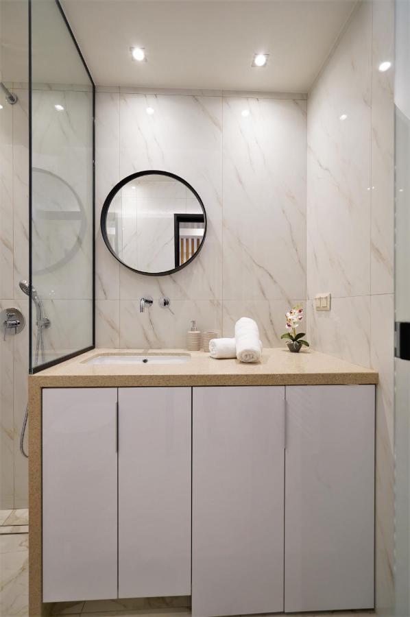 Estilo Luxury Apartment カヴァラ エクステリア 写真